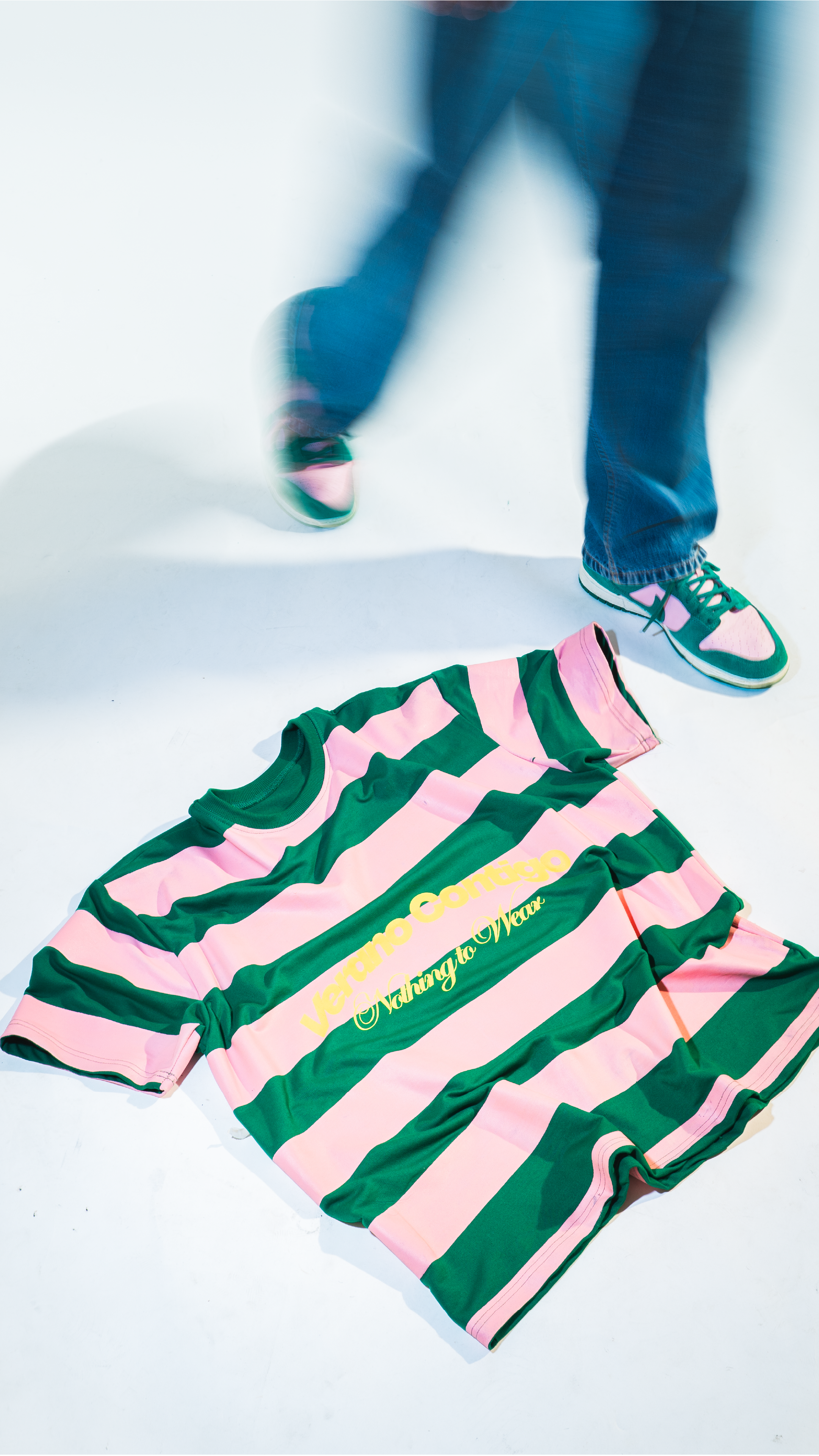PINK & GREEN STRIPES T-SHIRT - VERANO CONTIGO